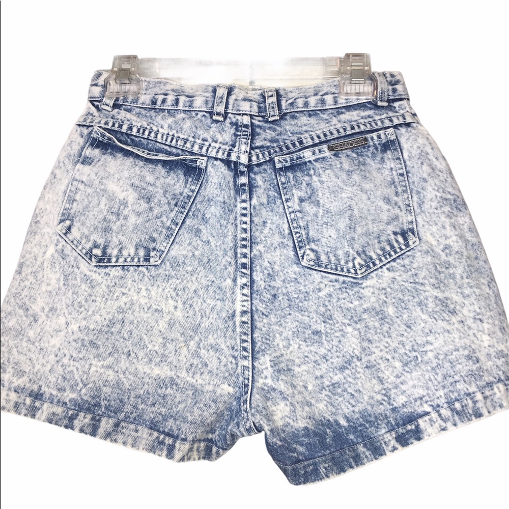 Shades Vintage Stone Wash hi rise denim shorts